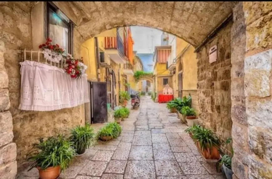 L'Incanto Del Borgo Antico- Locazione Turistica Bari